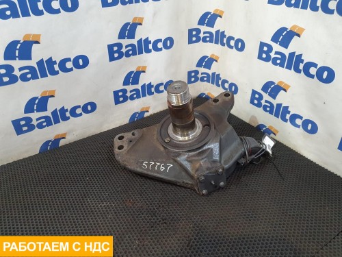 Кулак поворотный левый