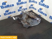 Кулак поворотный левый