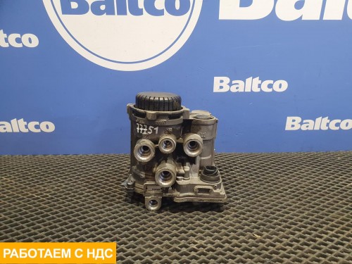 Кран управления тормозами